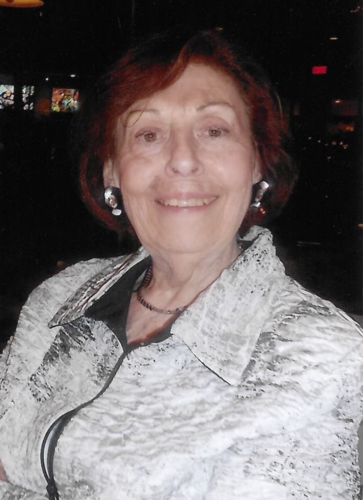 Andrée CARRIÈRE