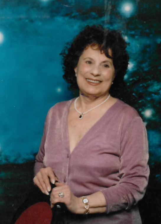 Yvette Nadon-Daviau