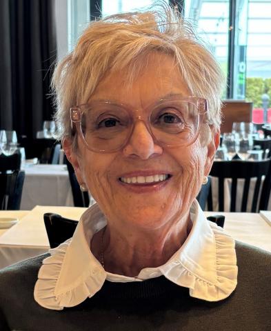 Diane De Cesare