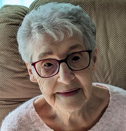 Gertrude Mireault