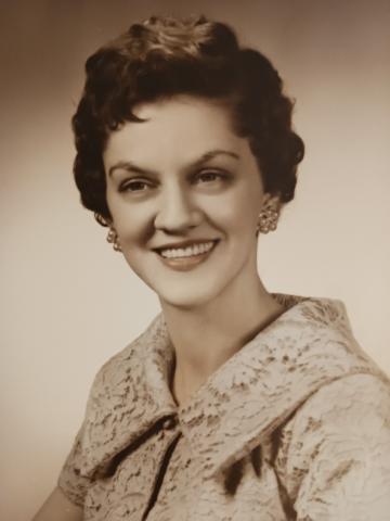 Yvette Patenaude