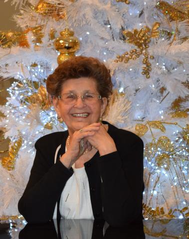 Yvette Légaré