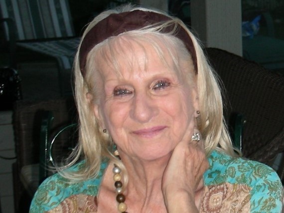 Jeanne (née Rainville) DUVAL