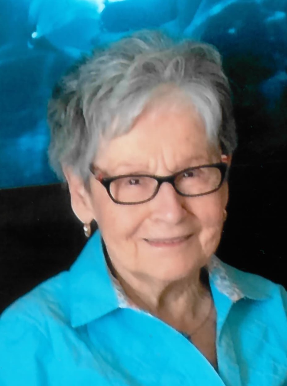 Yvette Bourdages (née Arsenault)