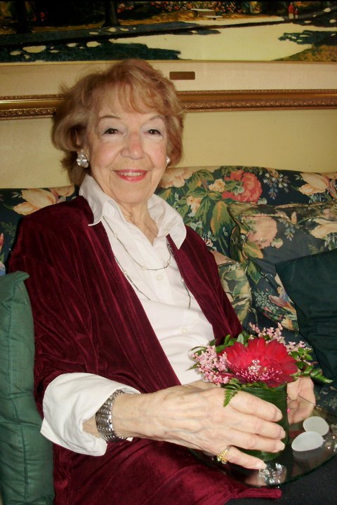 Laurette Desnoyers (née Charland)