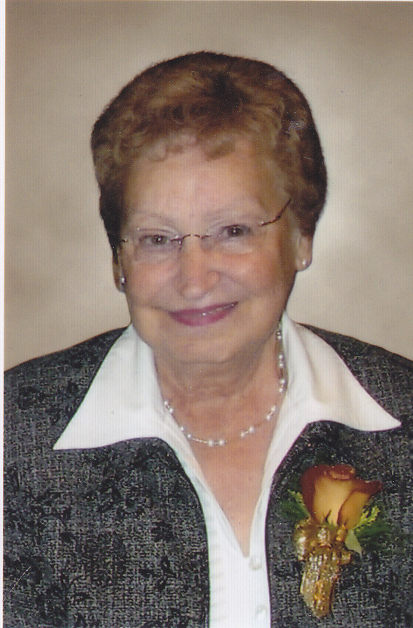 Huguette GIROUX, née Perreault