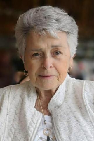 Lise Bouthillier (née Hébert)