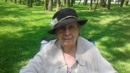 Jeannine Deslongchamps