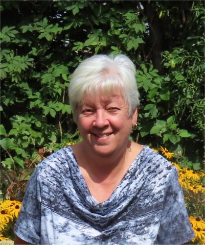 Carole Cyr (née Falardeau)