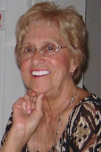 Céline Lussier (née Sédillot)